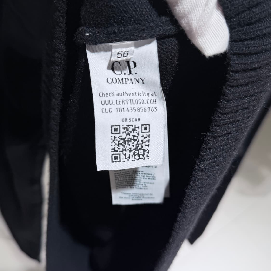 (A+/56) / 씨피컴퍼니 컴팩트 코튼 니트 블랙 상품이미지5