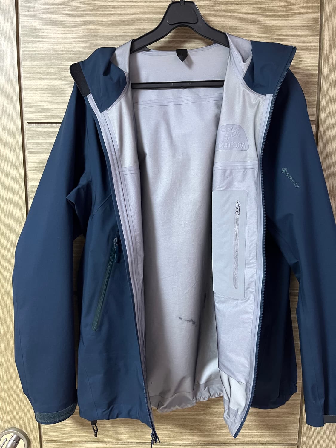 아크테릭스 베타 우먼 M 상품이미지4