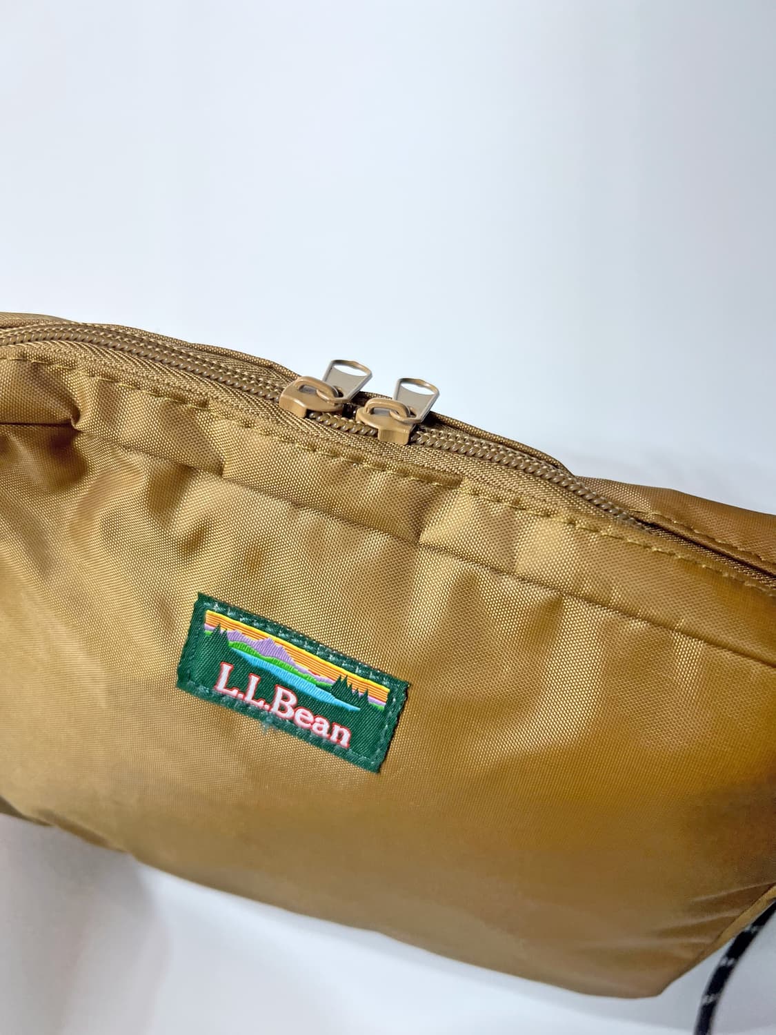 L.L. BEAN  Nylon Pouch Mini Crossbag 상품이미지2