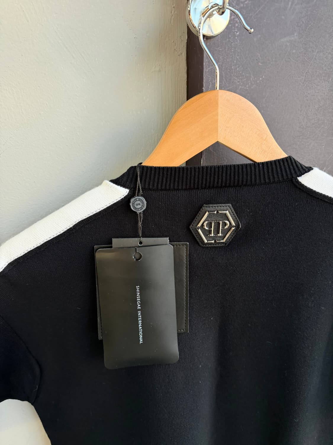 M/ 필립플레인 옴므 신형 로고 니트반팔(새상품) 상품이미지8