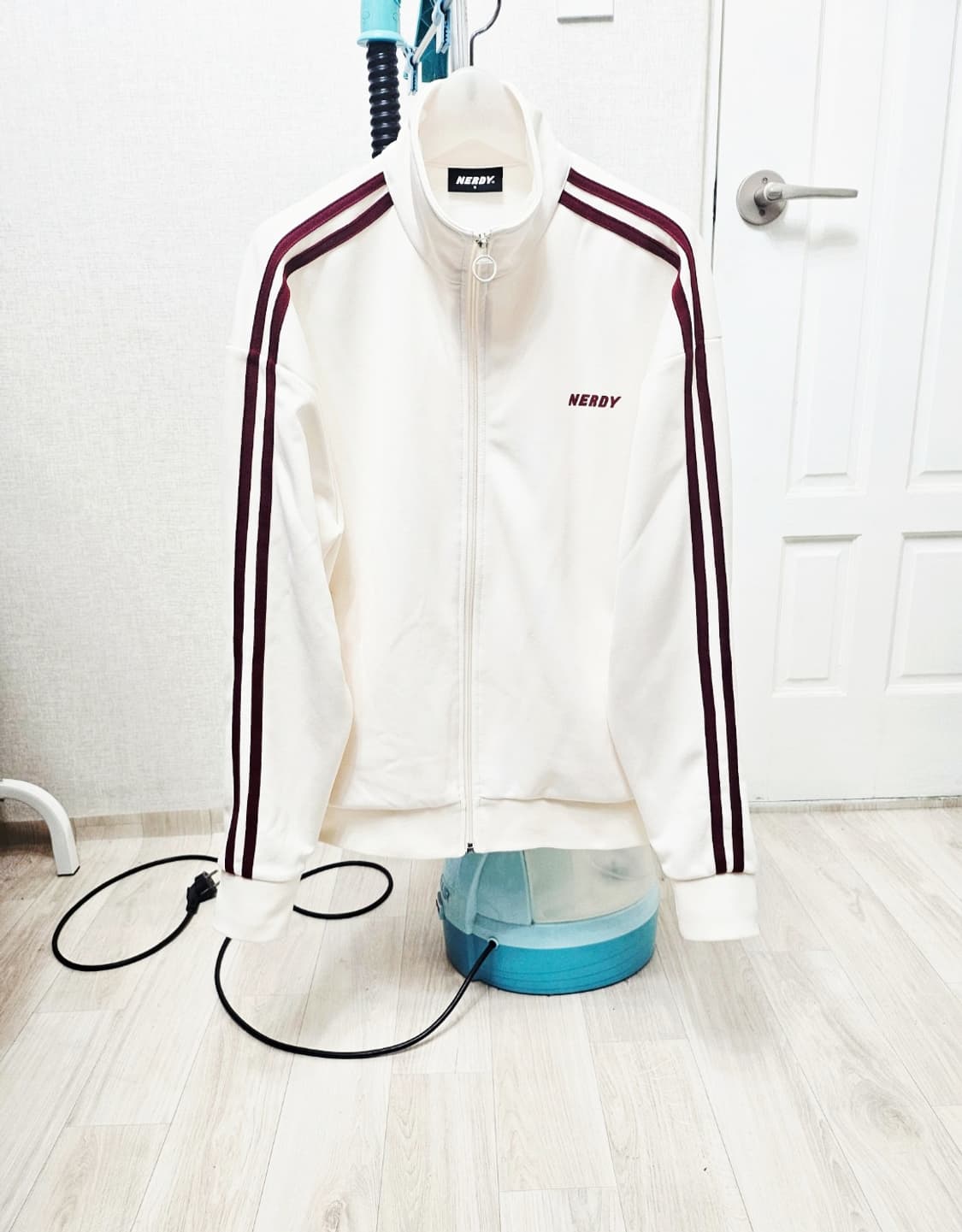 (100~105)S ☆초대장급☆ 널디 크림 [화이트버건디] 트랙탑져지 상품이미지1