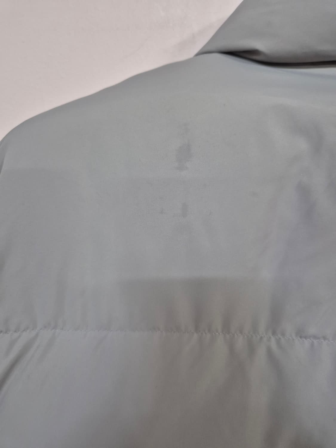 무신사스탠다드구스 다운 푸퍼 숏 패딩 재킷 [라이트 그레이] 상품이미지7