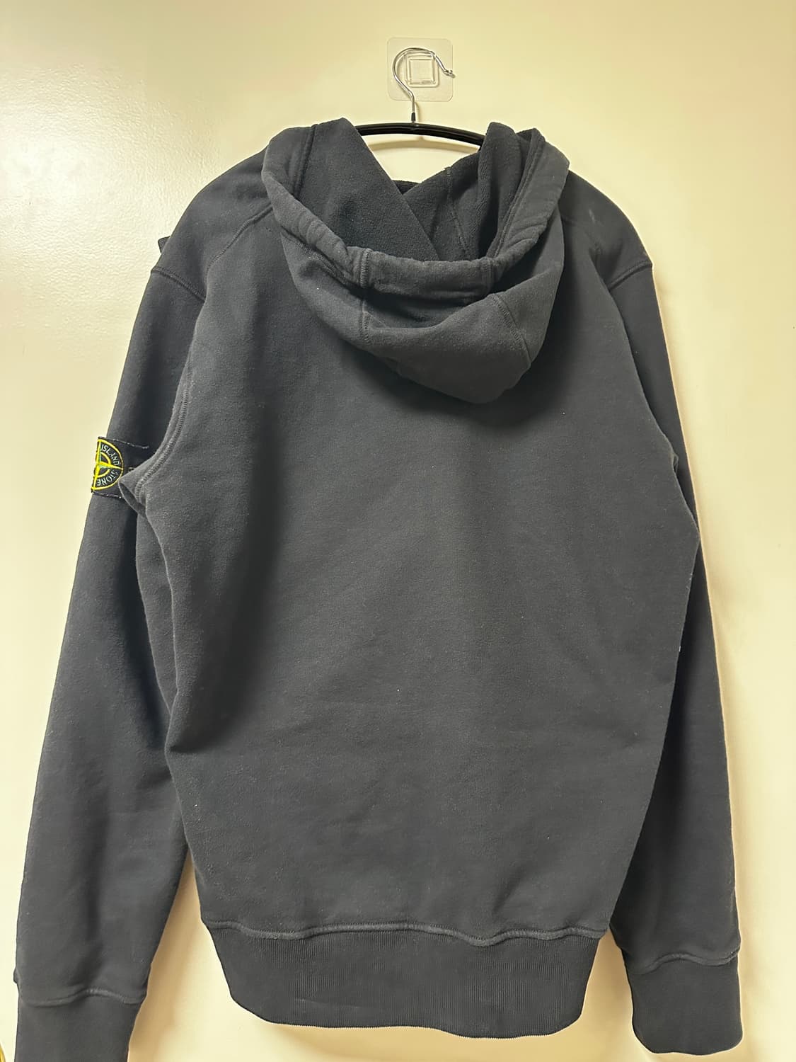 스톤아일랜드 후드집업 블랙 [ M / 정품 ] 상품이미지2