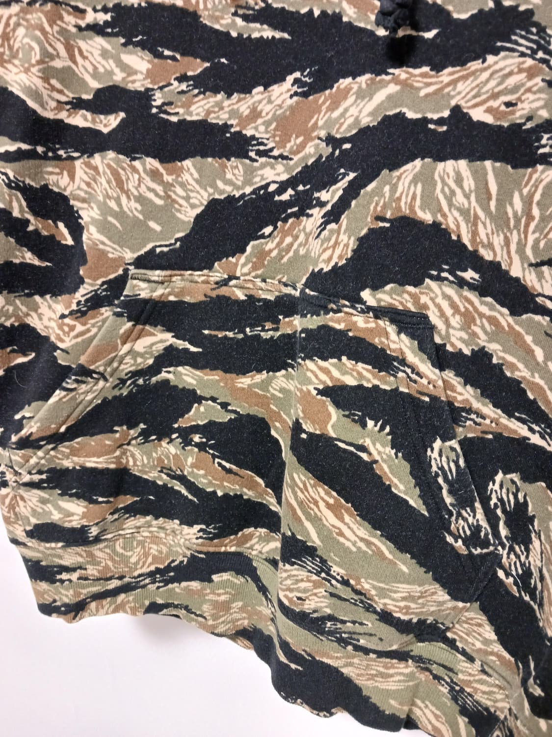 H&M 카모  기모후드티셔츠 상품이미지3