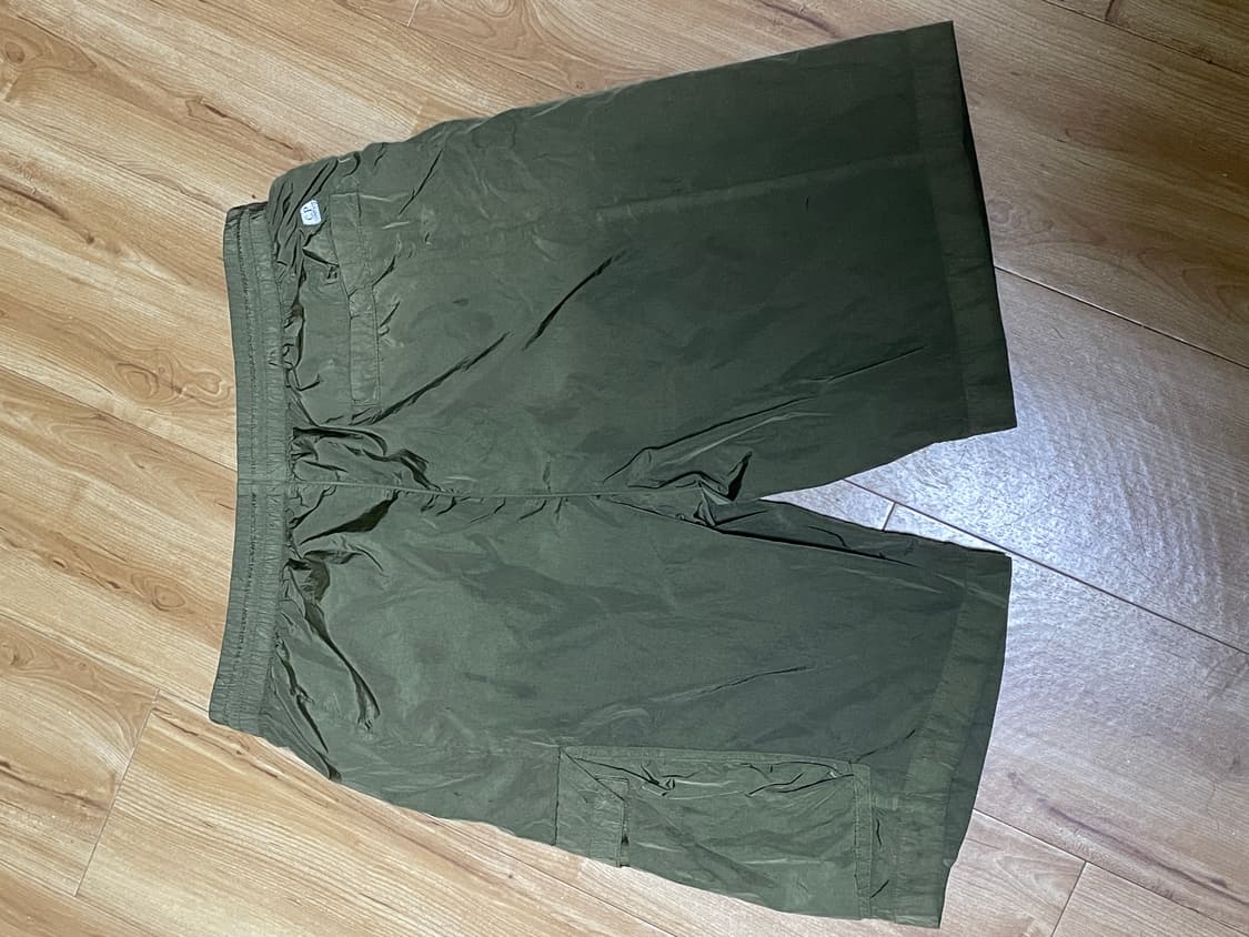 C.p company 25SS Chrome-R Cargo Shorts 상품이미지4
