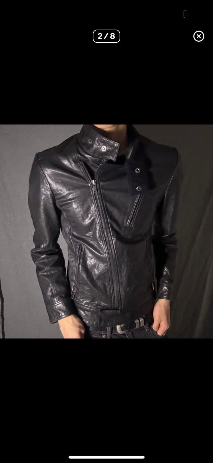 사선 하이넥 레더 재킷 상품이미지2