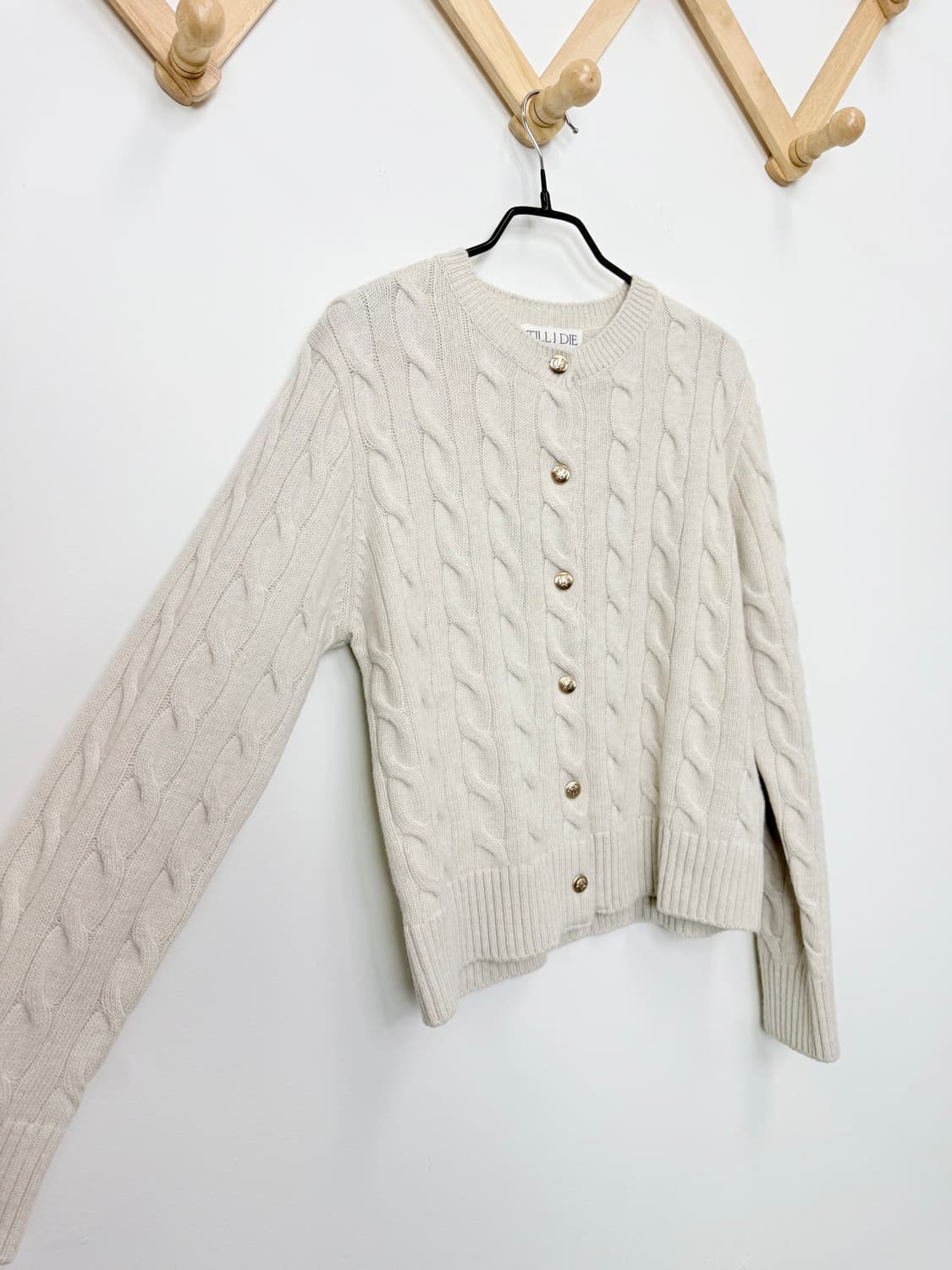 틸아이다이 니나 케이블 가디건 상품이미지5