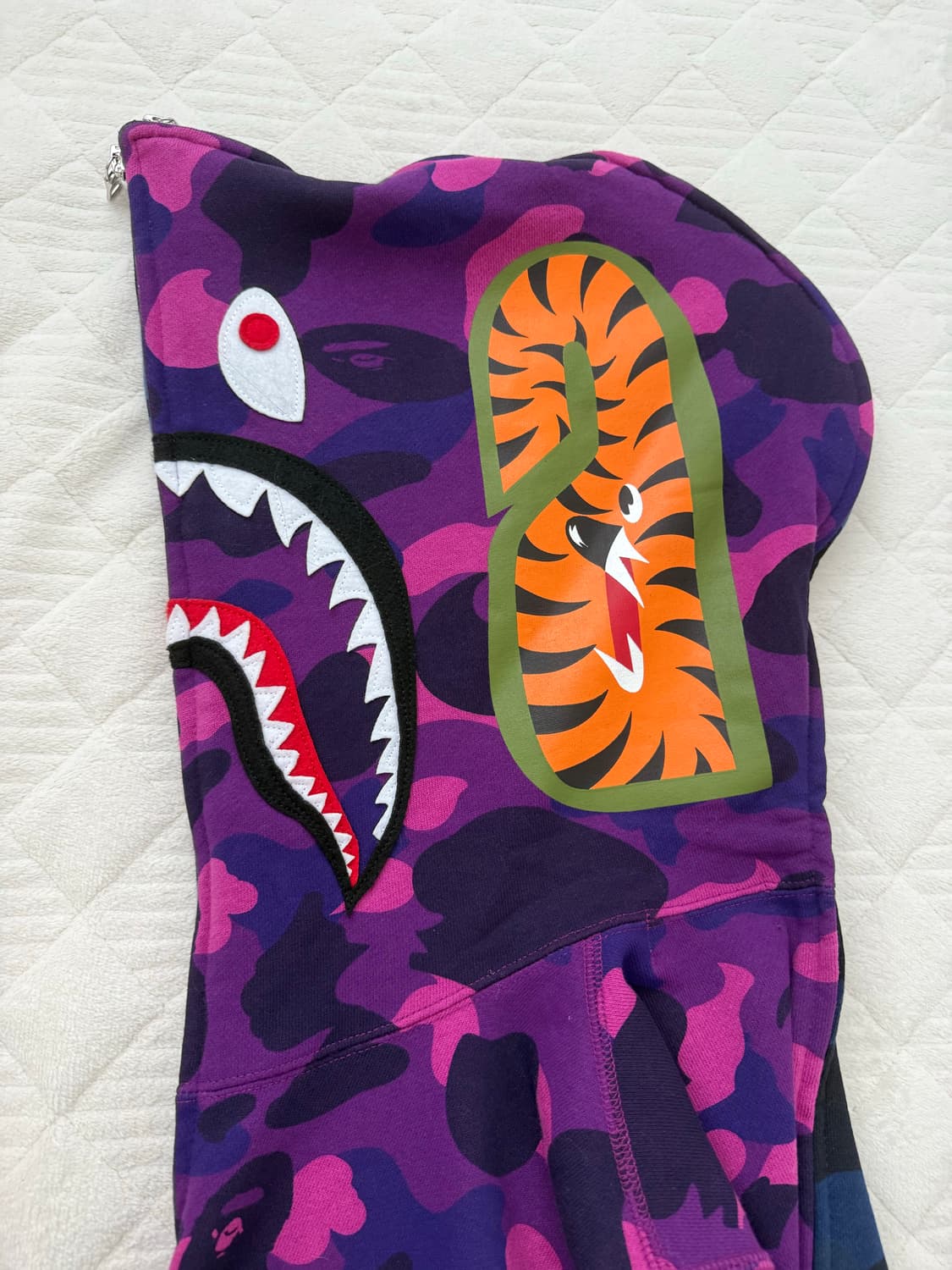 베이프 아수라 컬러 카모 세퍼레이트 샤크 후드집업 상품이미지2