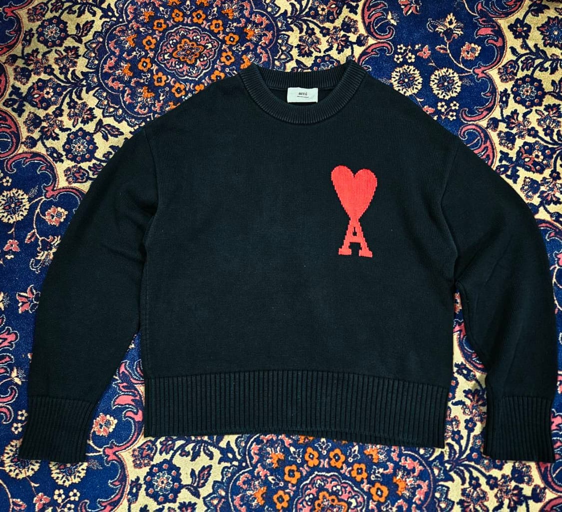 아미(AMI) 22ss 빅 하트 로고
루즈핏 스웨터 상품이미지3
