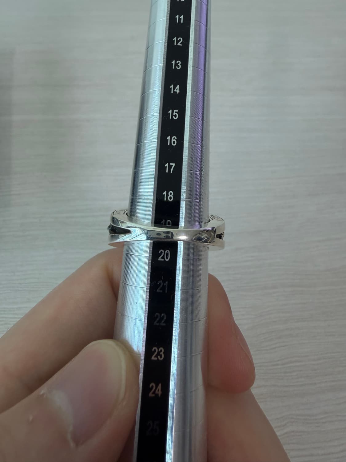 [19호] 크롬하츠 CH플러스V밴드링 상품이미지8