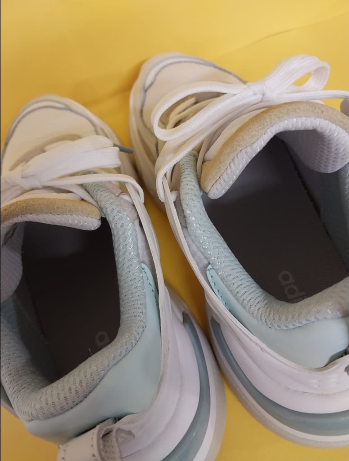 여성 아디다스 BOUJIRUN 운동화 (235) 상품이미지6