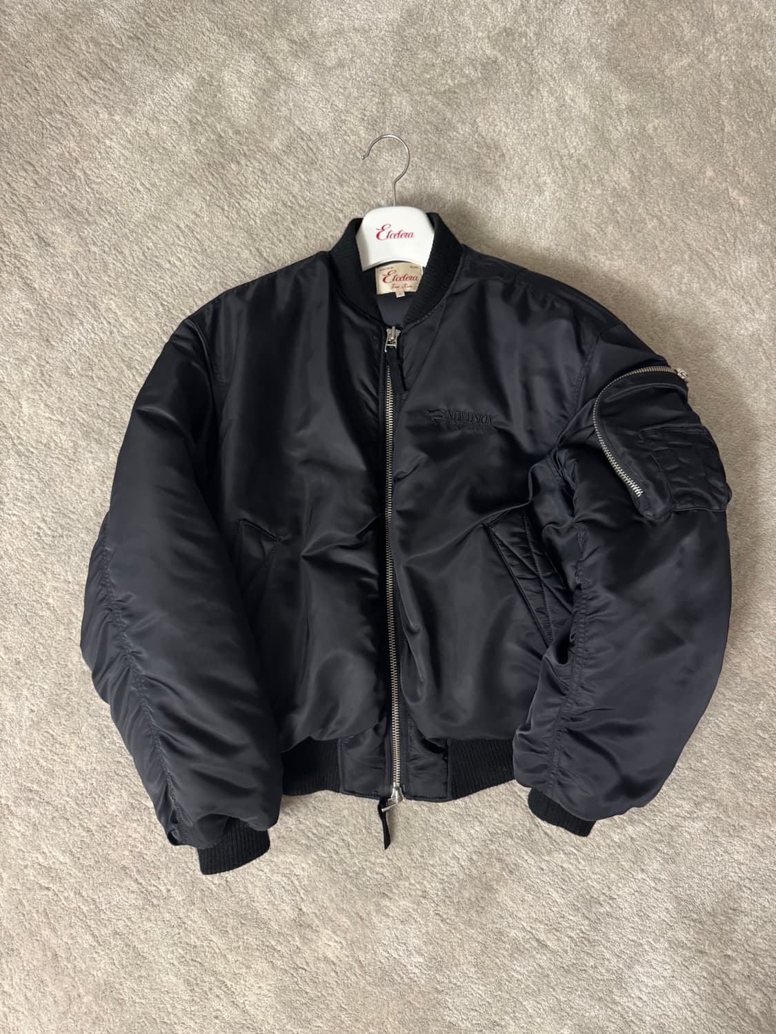 [이티씨이] ETCE 리버시블 오버사이즈 봄버 블랙 S사이즈(마지막가격) 상품이미지2