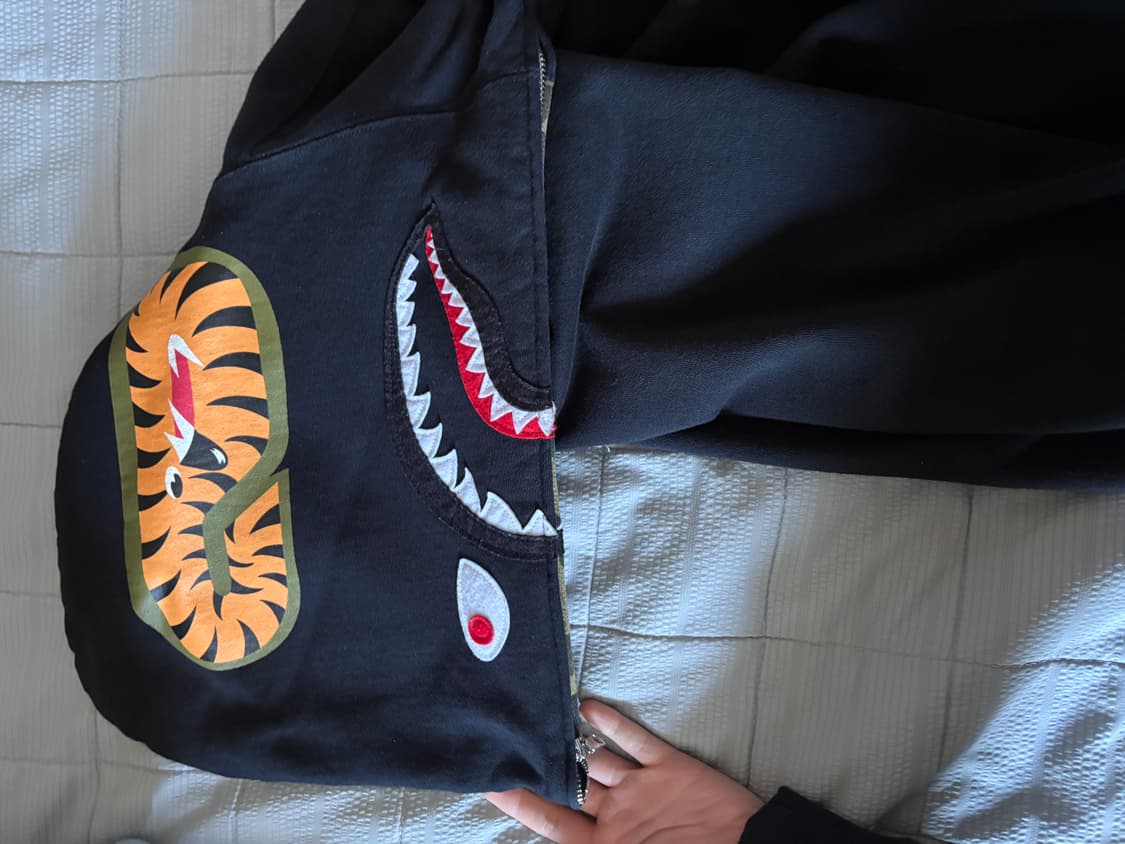 베이프 반카모 샤크 후드집업 xl 상품이미지1