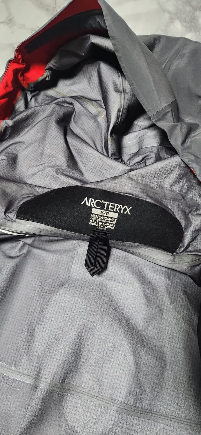 아크테릭스 알파 sv 파일럿 그레이 바람막이 후드 자켓 상품이미지8