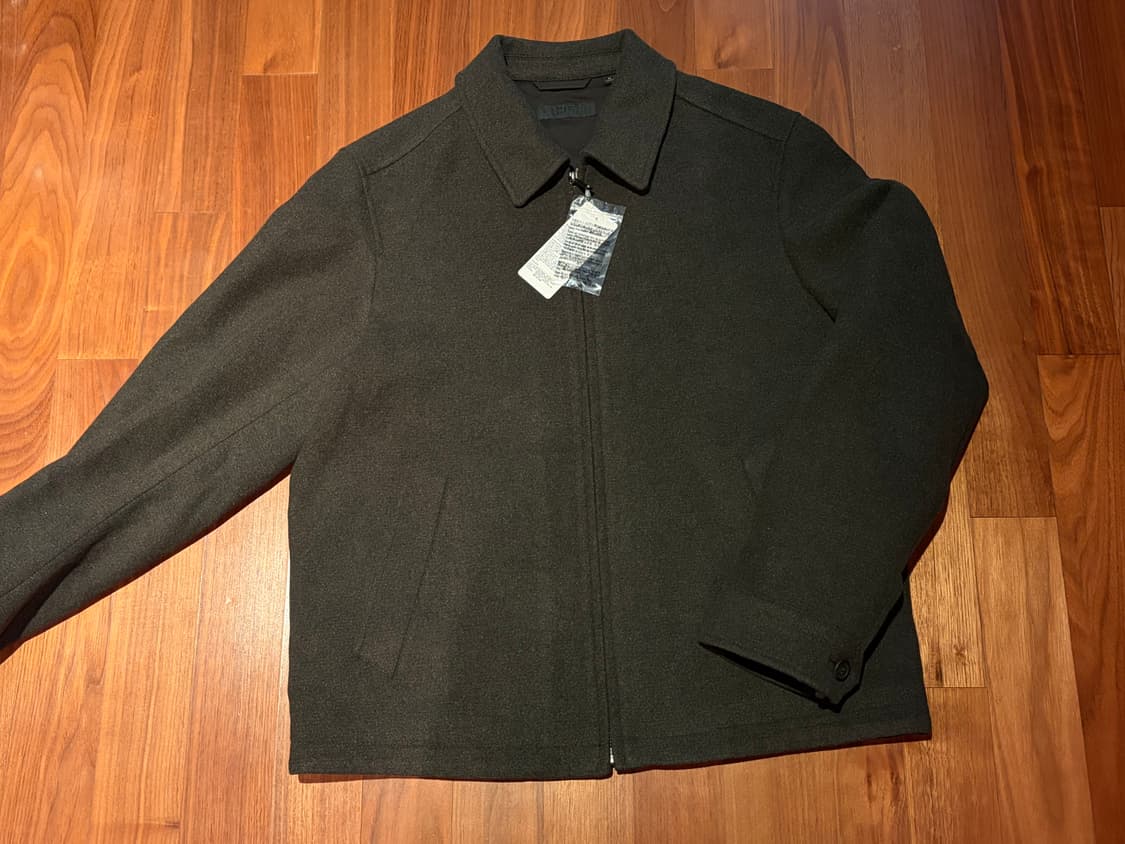 유니클로U 싱글칼라쇼트블루종 새상품 상품이미지2