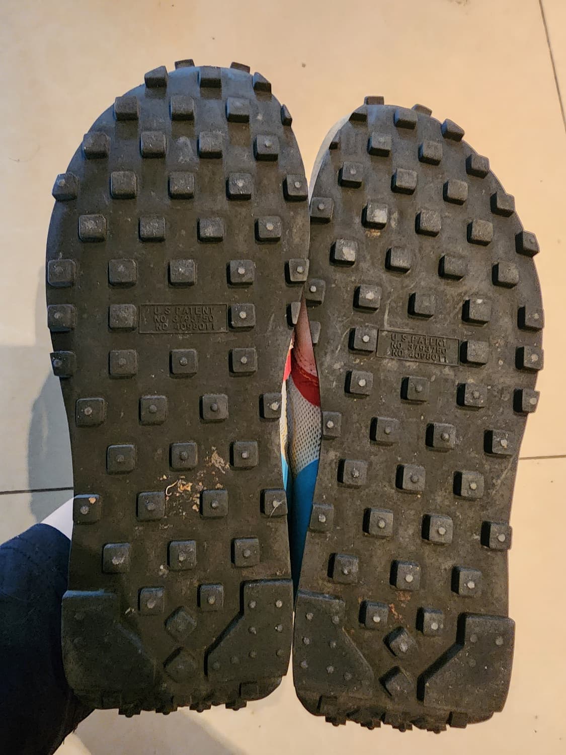 나이키 메쉬 소재 여성 런닝화 팜 245mm 사이즈 여자 운동화 NIKE 상품이미지7