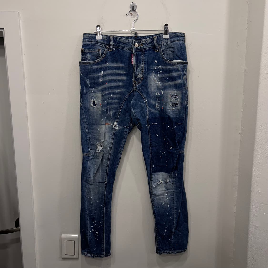 디스퀘어드2 페인팅 데미지 슬림핏 데님팬츠 상품이미지2