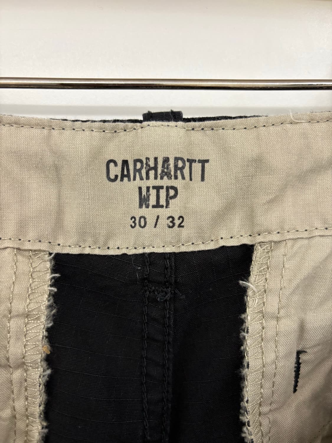 칼하트 WIP 에비에이션 팬츠 30x32 블랙 상품이미지3