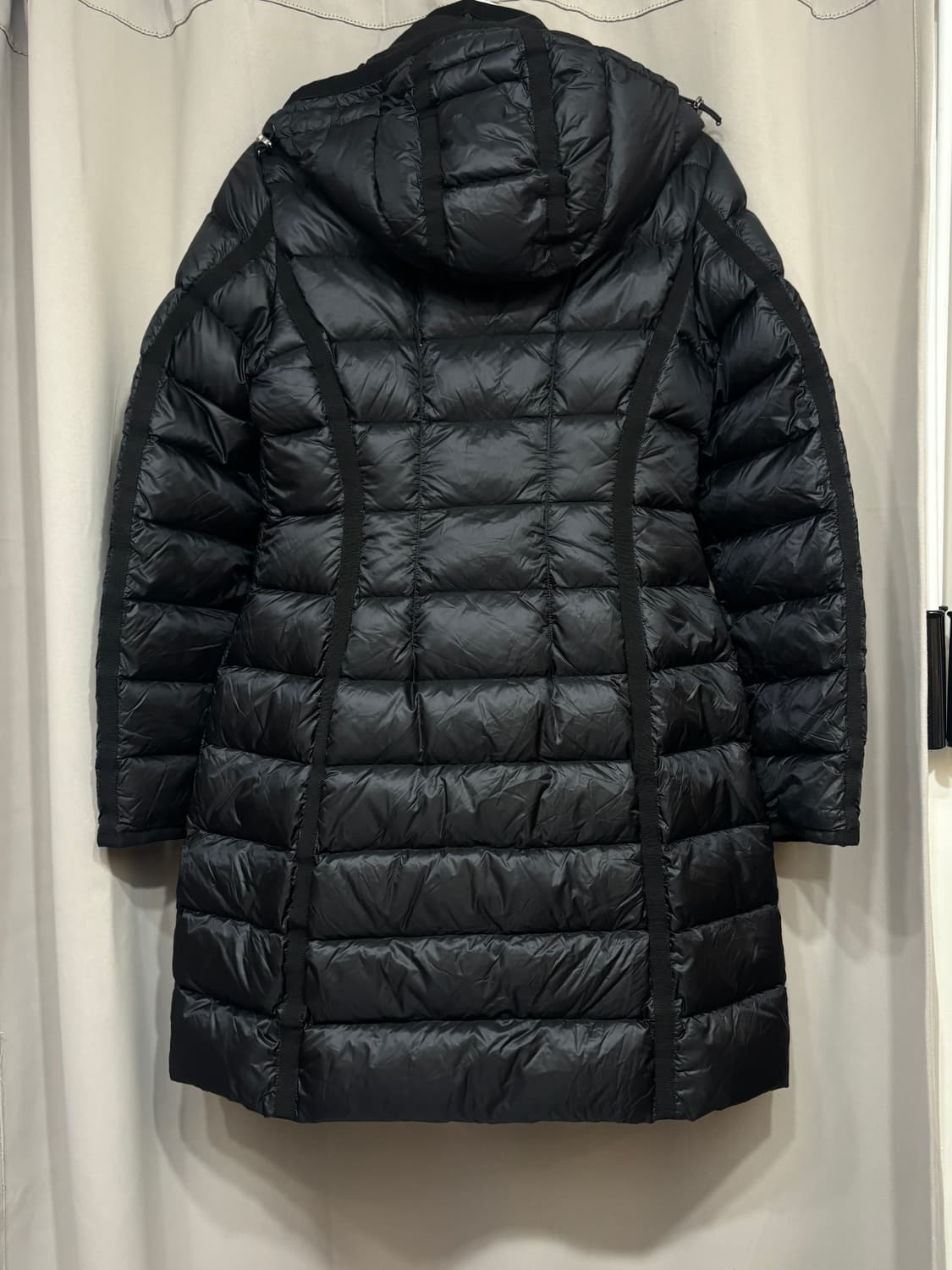 몽클레어 헤르민 여성 패딩 1사이즈 상품이미지2