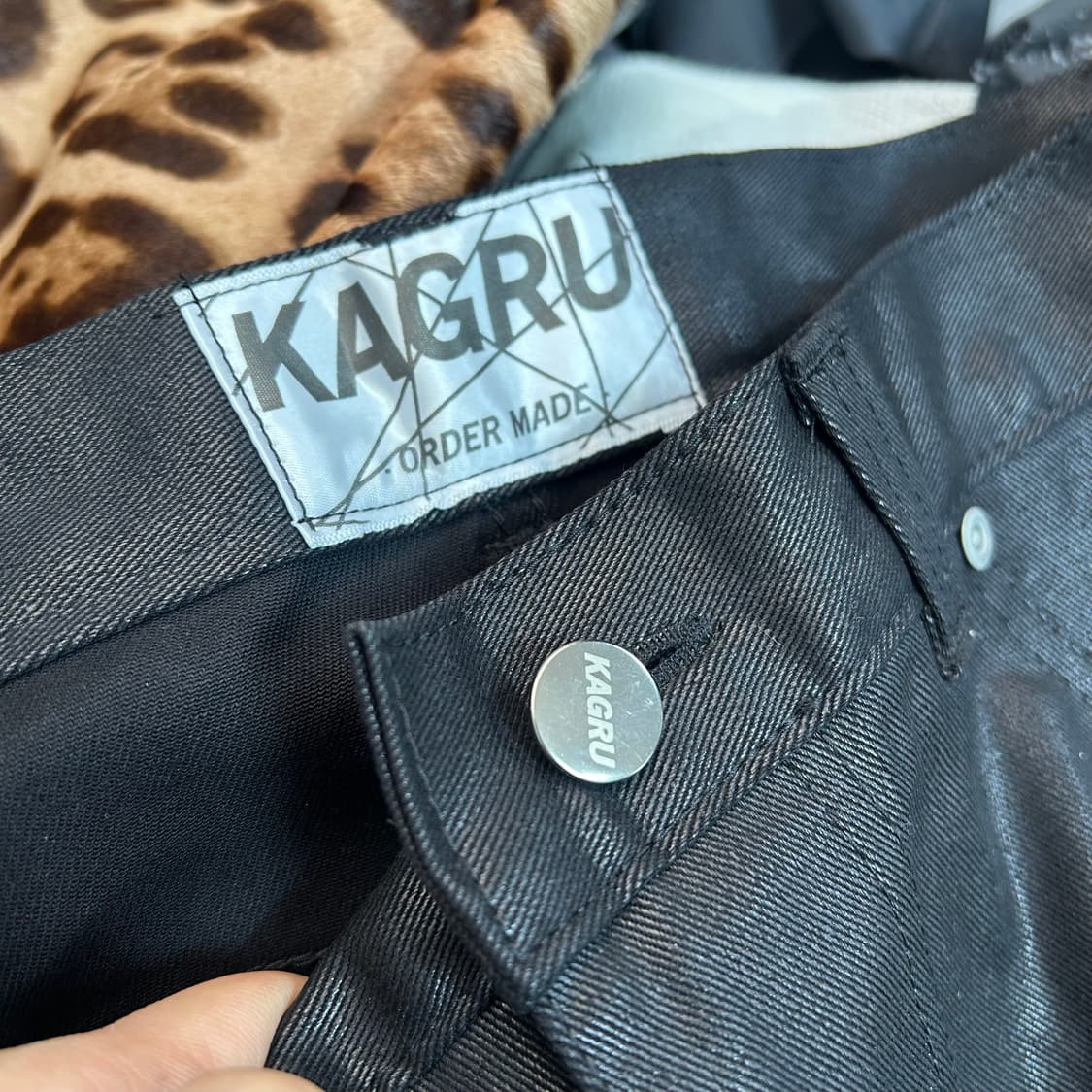 Kagru 카그루 코팅 플레어 팬츠 상품이미지8