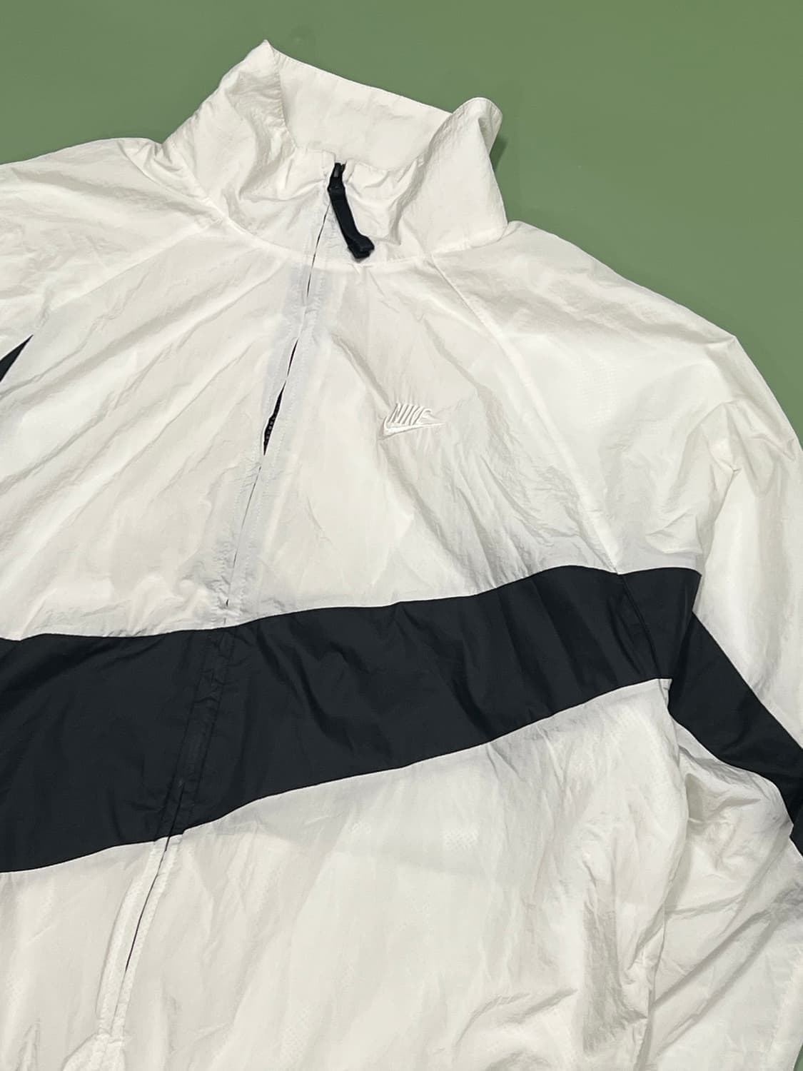 (XL) 나이키 빅스우시 우븐 바람막이 자켓 화이트/블랙 상품이미지3
