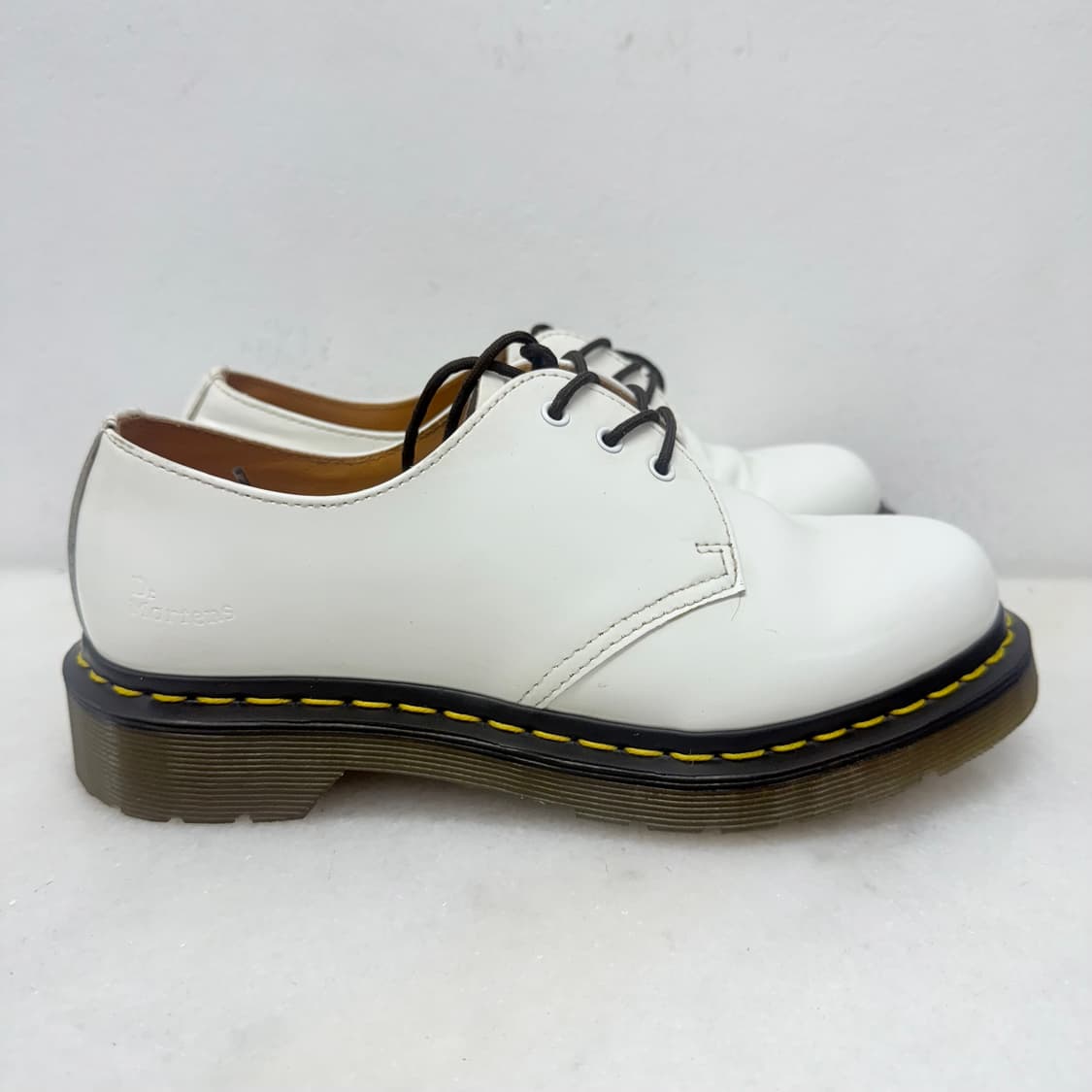 (UK4)닥터마틴 1461W 화이트 3홀 상품이미지2