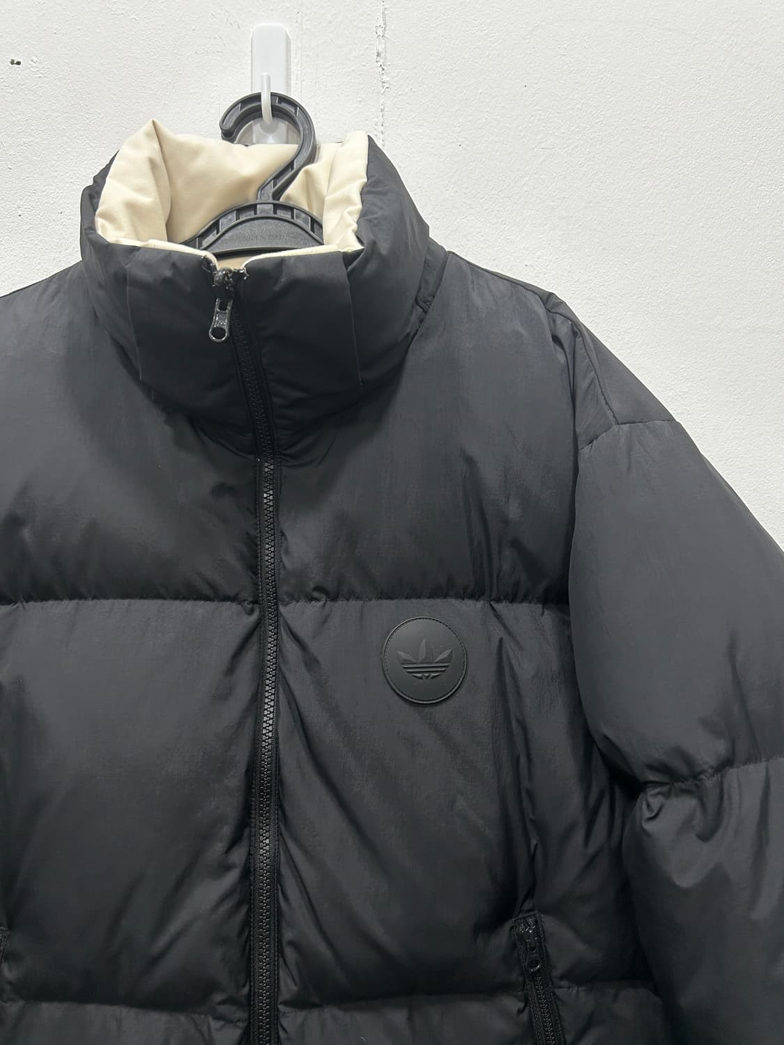 아디다스 meu 덕다운 리버시블 패딩 S~M사이즈 상품이미지3