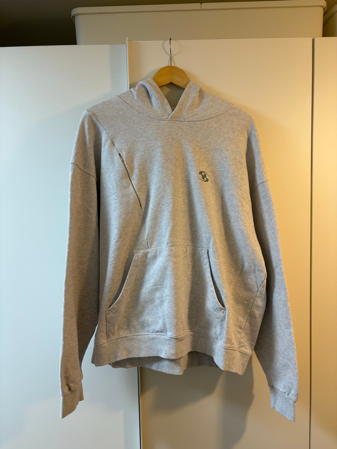 2) 22FW sansan gear 산산기어 로고 후드 화이트 멜란지 상품이미지2