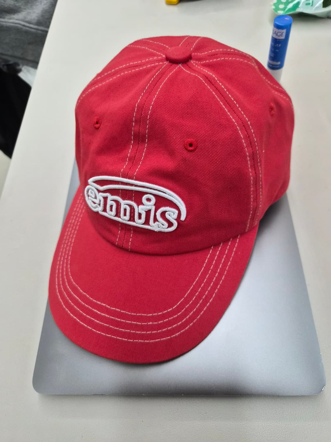 OS) emis 이미스 화이트 스티치 볼캡 팝니다 상품이미지1