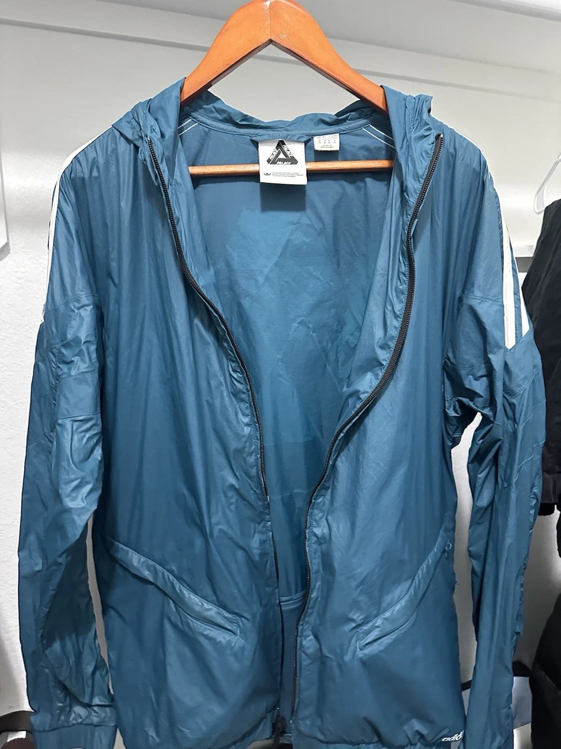 16SS 팔라스 X 아디다스 페트롤 패커블 자켓 상품이미지3