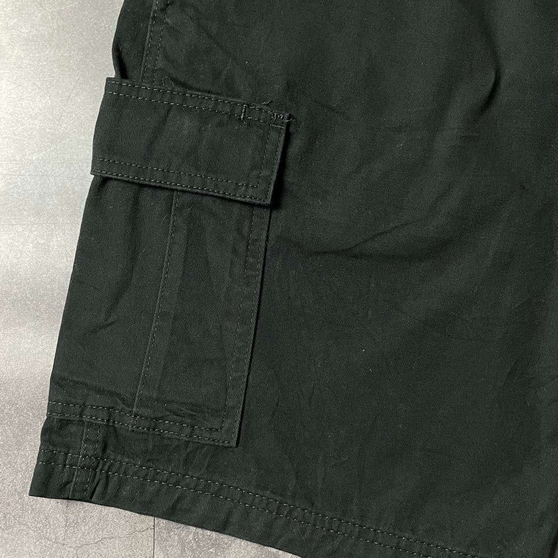 WRANGLER 데드스탁 랭글러 블랙 카고 하프 팬츠 A00746 상품이미지5