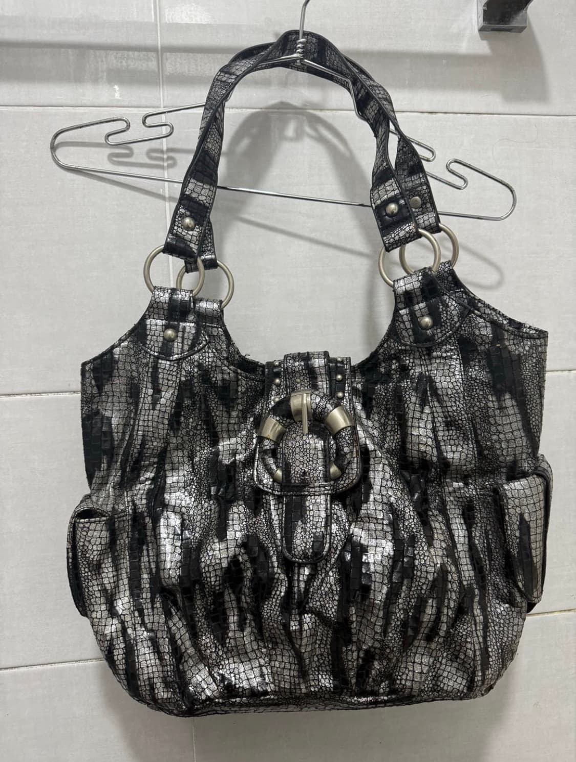 블랙 실버 레오파드 숄더백 상품이미지1