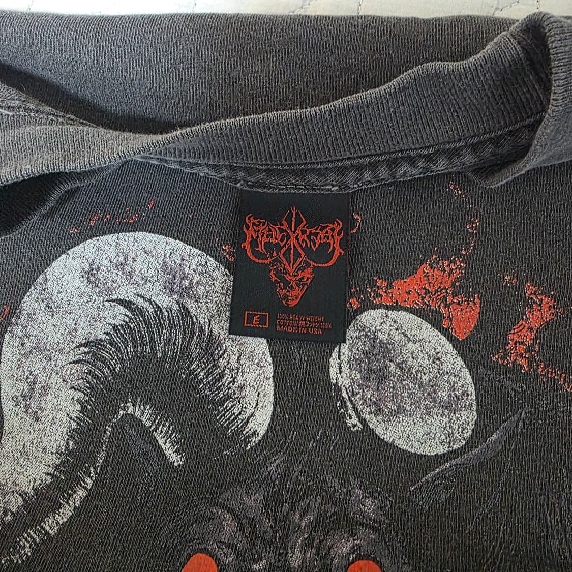 [L] 베르세르크 부틀렉 이더리얼 스튜디오 2024 페이드블랙 롱슬리브 상품이미지5