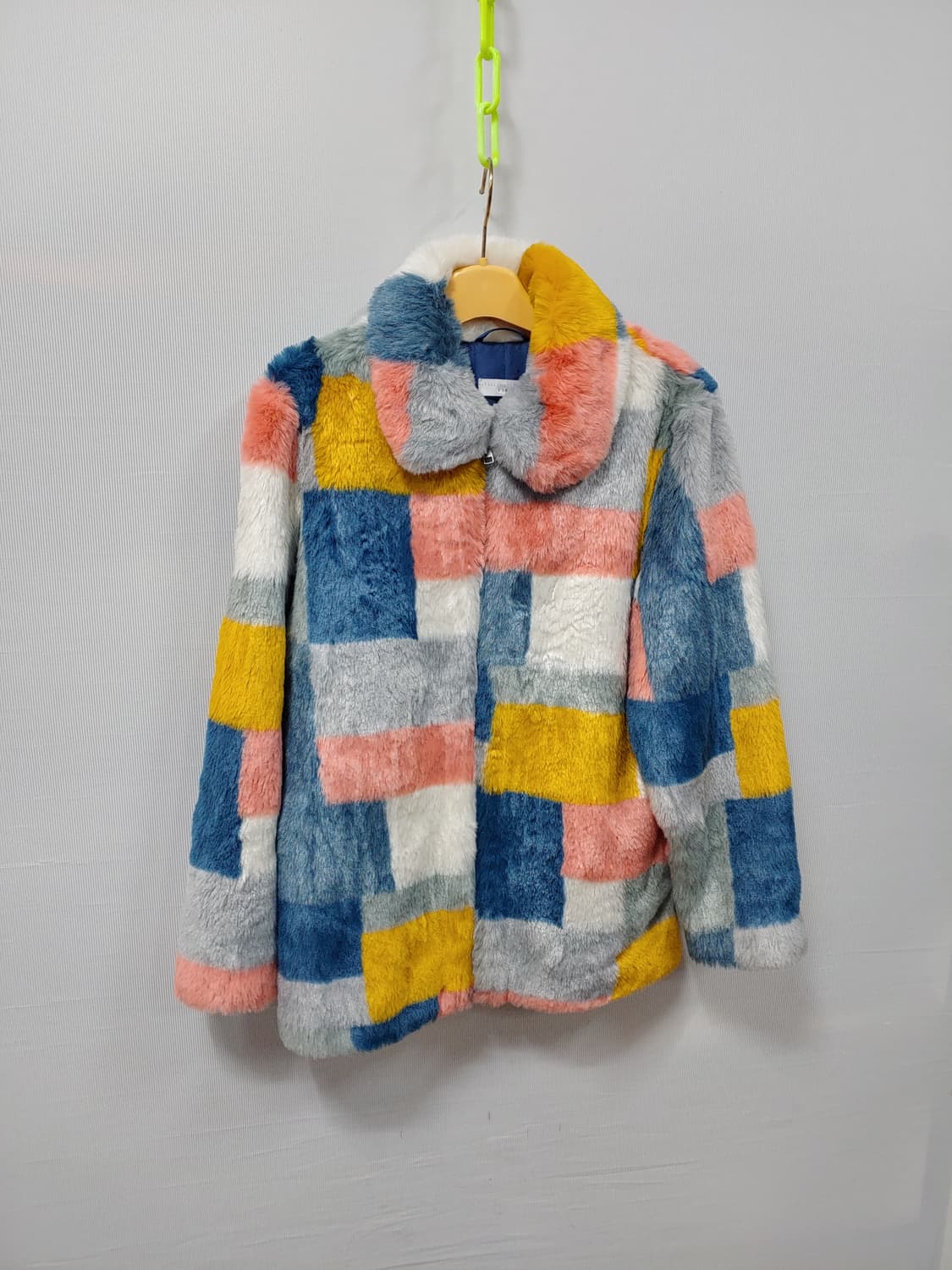 스텔라 매카트니  퍼 자켓 키즈 12y 여성44 상품이미지1