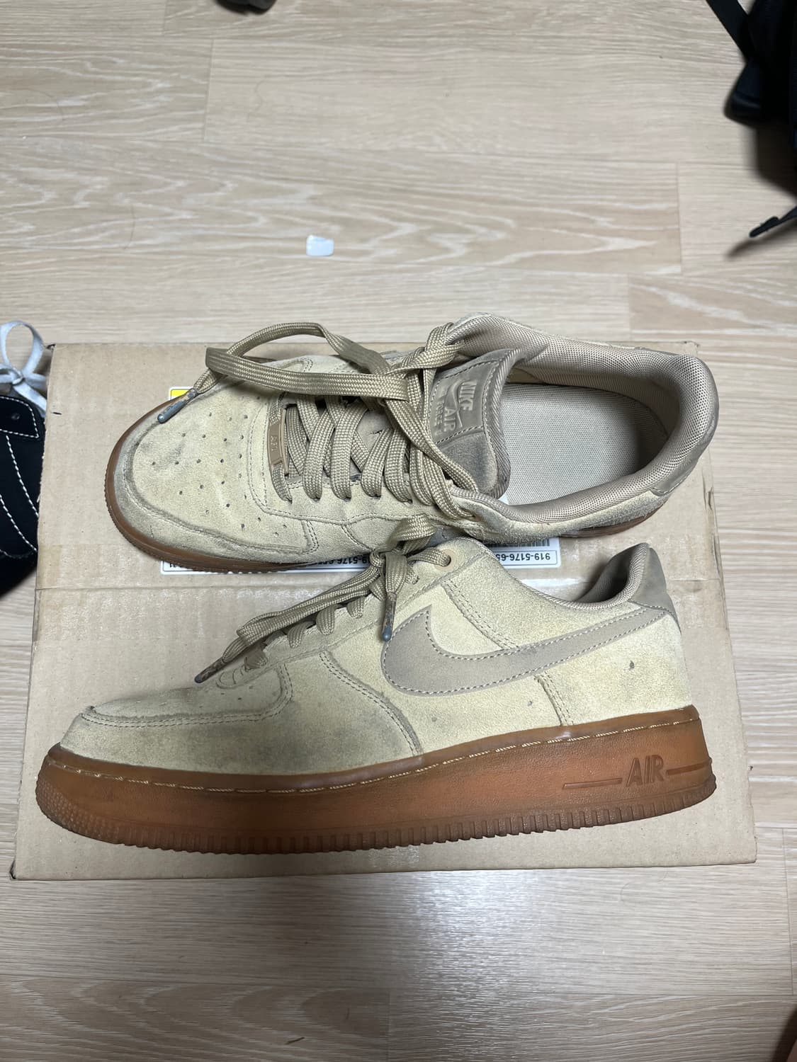 나이키 에어포스1 스웨이드 250 상품이미지4