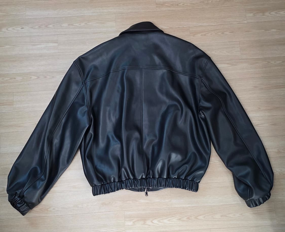 런업 X PLAC 투웨이지퍼 비건 레더 자켓 상품이미지7