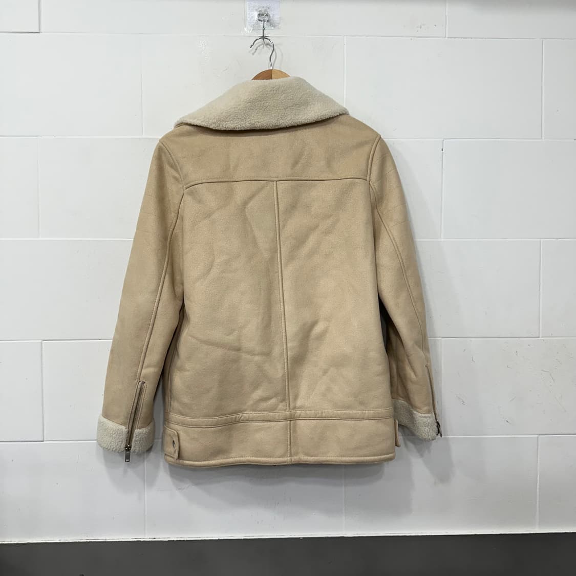 List 무스탕 상품이미지6