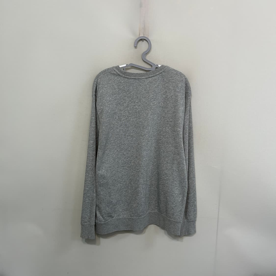 나이키 남성 맨투맨 티셔츠 100 그레이 상품이미지3