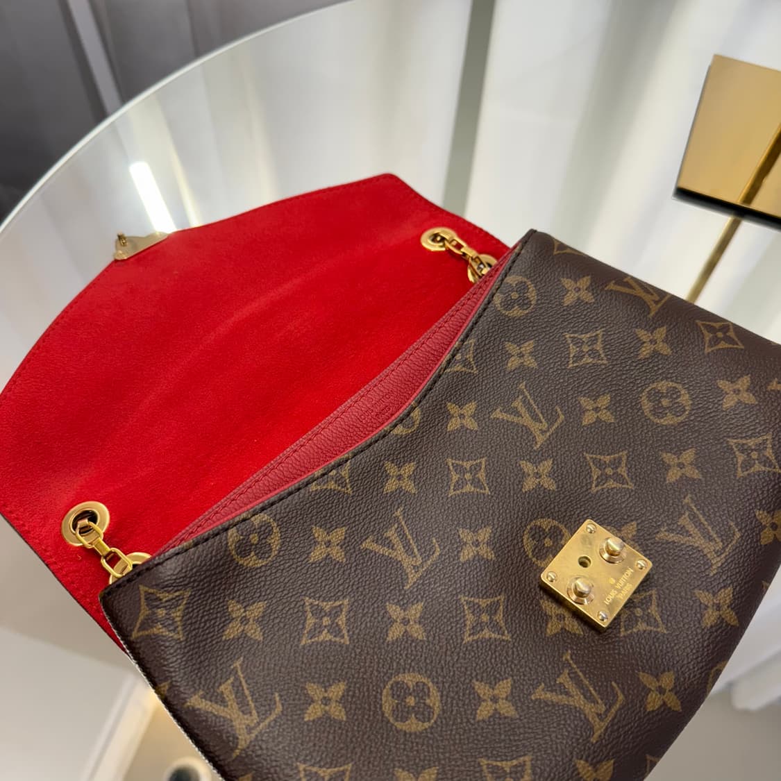 루이비통 모노그램 팔라스 플랩 체인 숄더백 상품이미지6