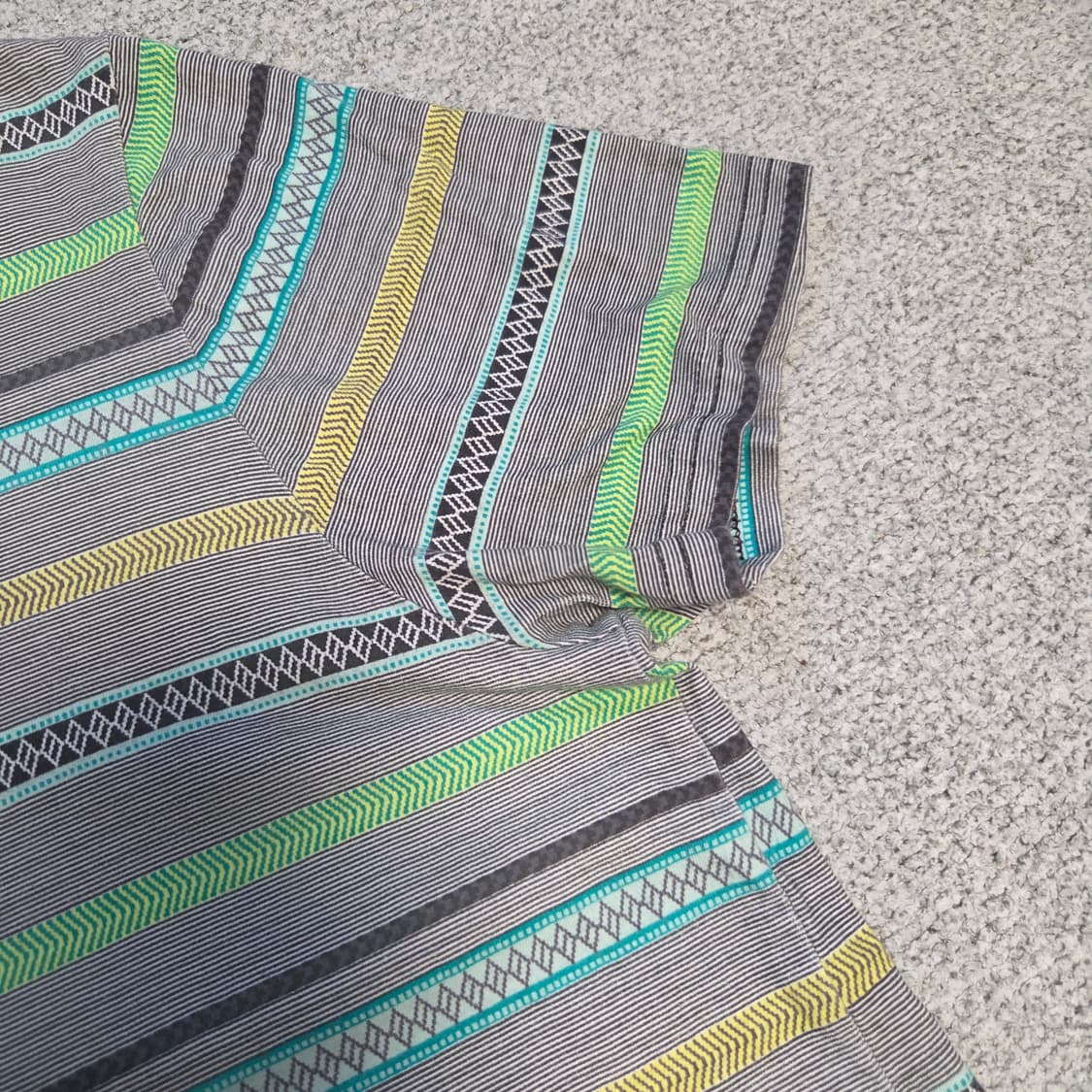 Mossimo 인디언 패턴 반팔티셔츠 L(100) 상품이미지4