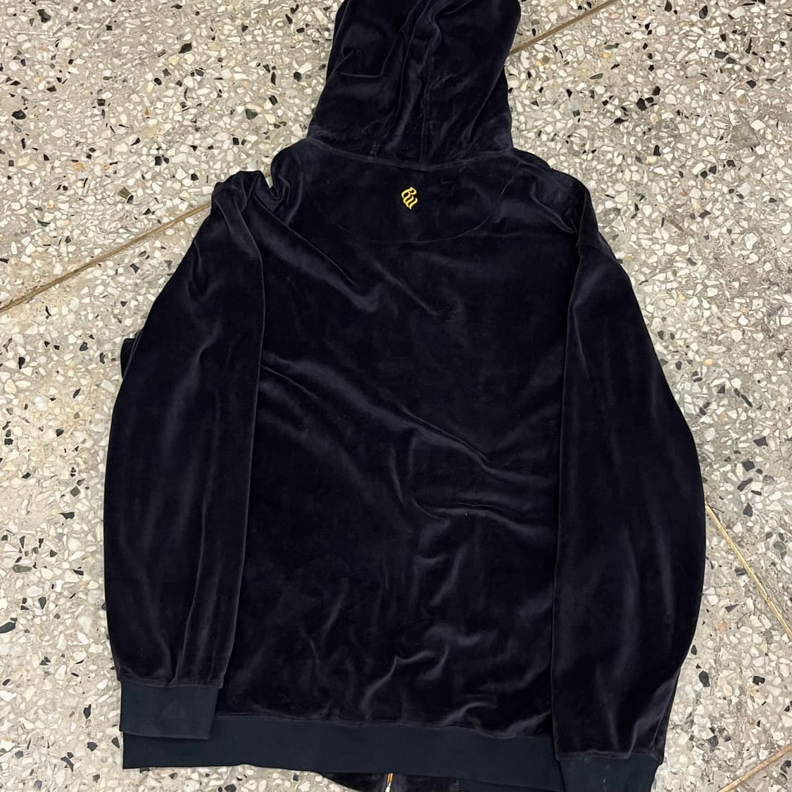 Roca wear 로카웨어 벨벳 후드 집업  상품이미지7