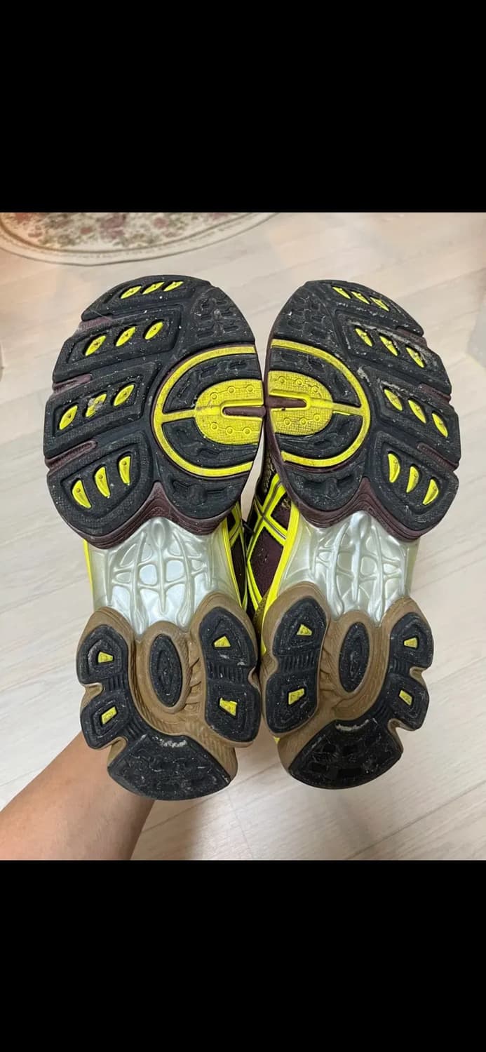 아식스 / 님버스 9 럼 레이즌 그린 쉰 /280 상품이미지4