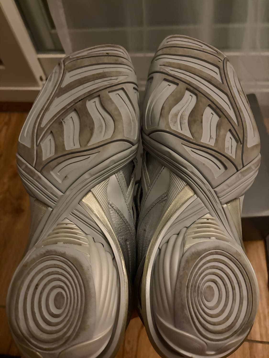 발렌시아가타이렉스41사이즈실버풀박스 상품이미지5