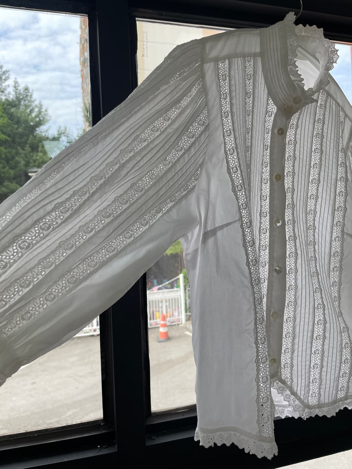 일본 빈티지 화이트 핀턱 레이스 블라우스 상품이미지1