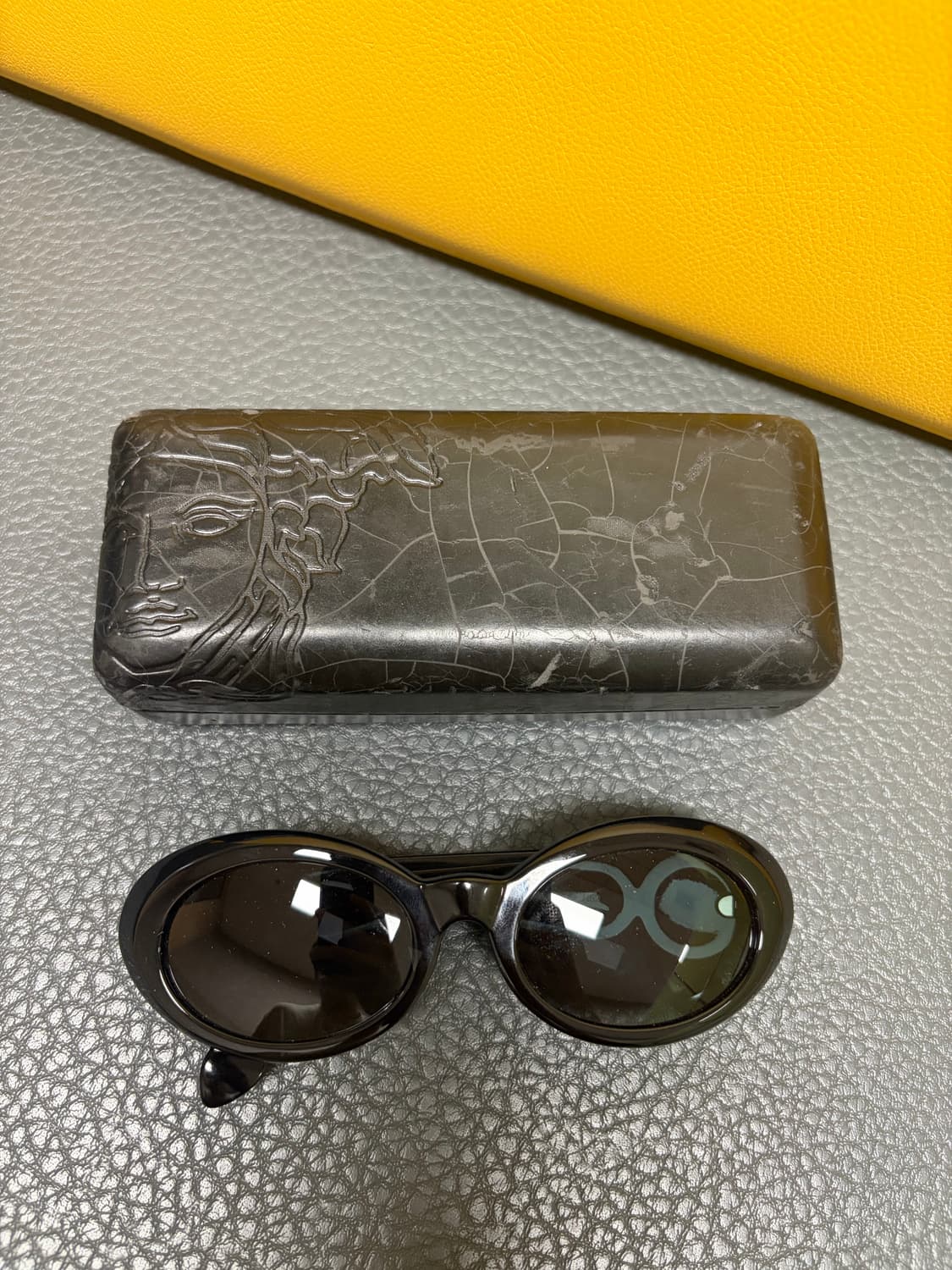 베르사체 선글라스 팝니다 상품이미지1