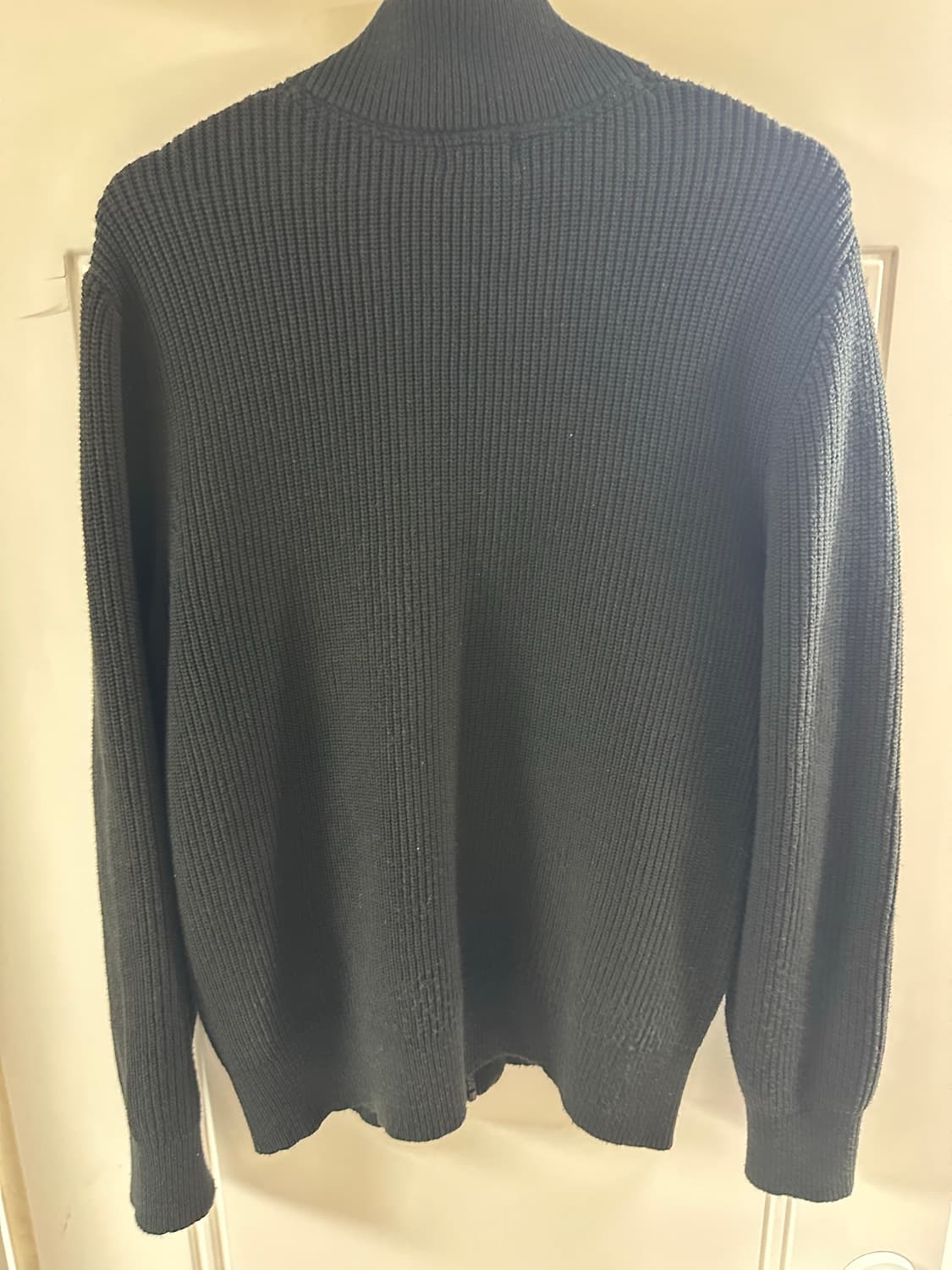 [L] 유니클로 남성 미들 게이지 풀집업 블랙 상품이미지3