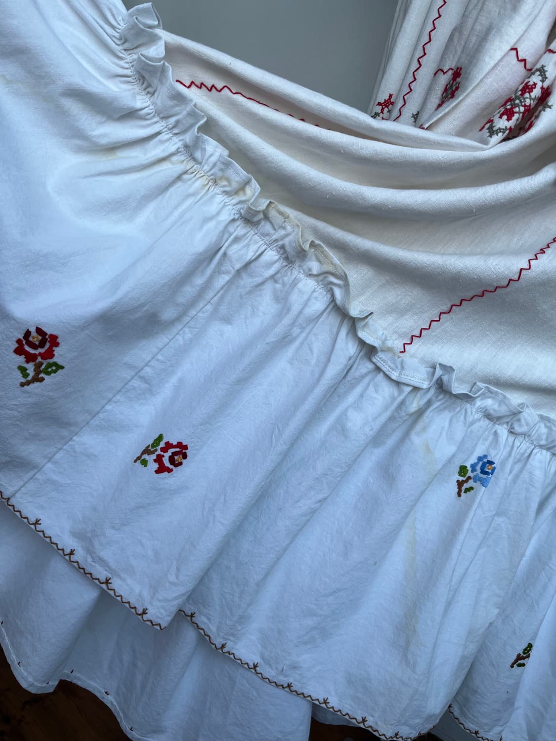 화이트 자수레이스 매듭 롱 원피스 상품이미지7