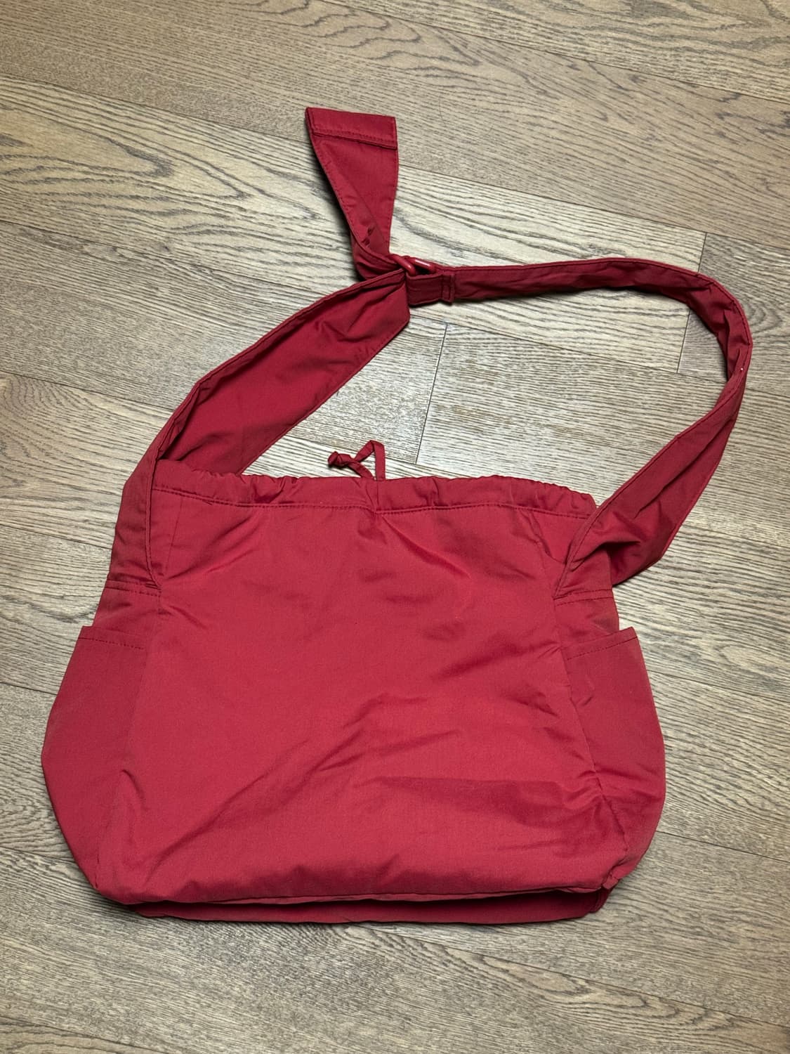 유니클로 C 소프트 퍼피 숄더백 상품이미지2