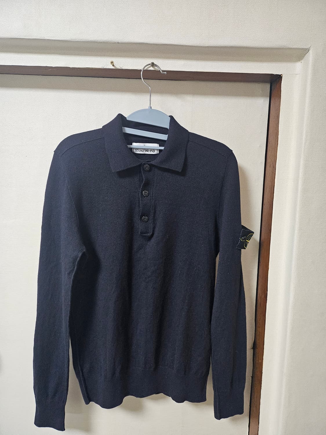 스톤아일랜드 단추 반집업 니트 블랙M 상품이미지1