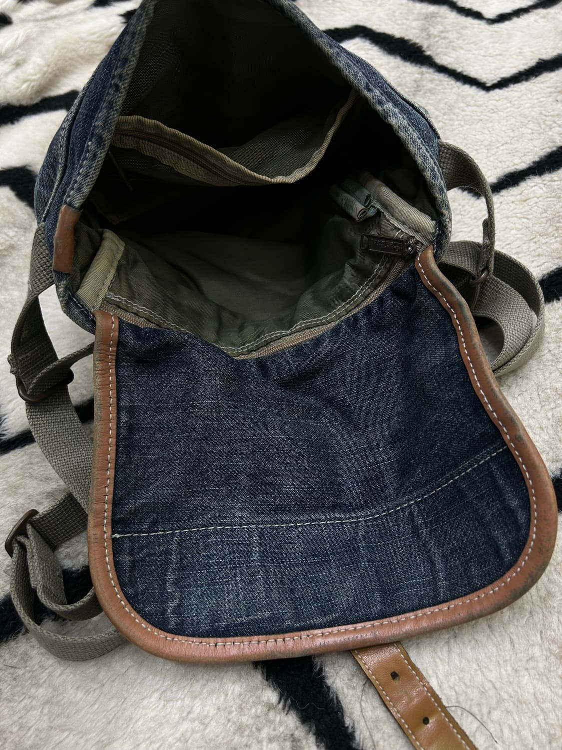 라이프가드 빈티지 데님 미니 크로스백 상품이미지3